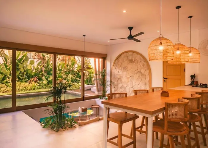 Villa Rahu - 3bedroom In Pererenan Canggu